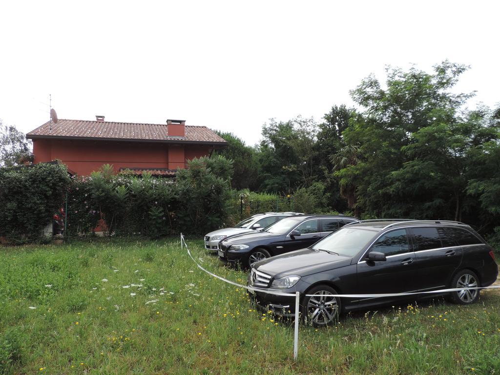 La Collina Since 2008 No Smoking B&B 바레세 외부 사진