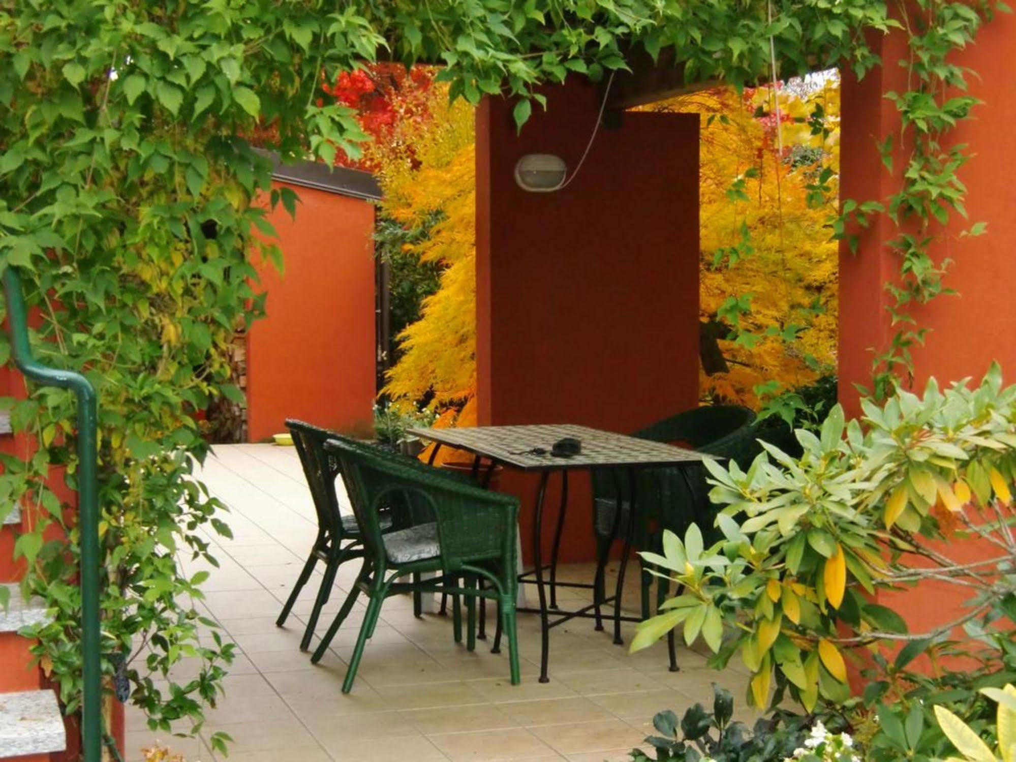 La Collina Since 2008 No Smoking B&B 바레세 외부 사진