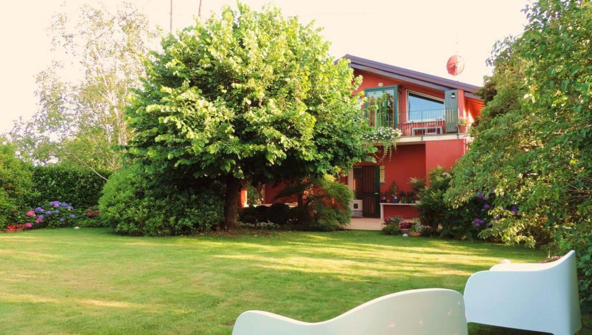 La Collina Since 2008 No Smoking B&B 바레세 외부 사진